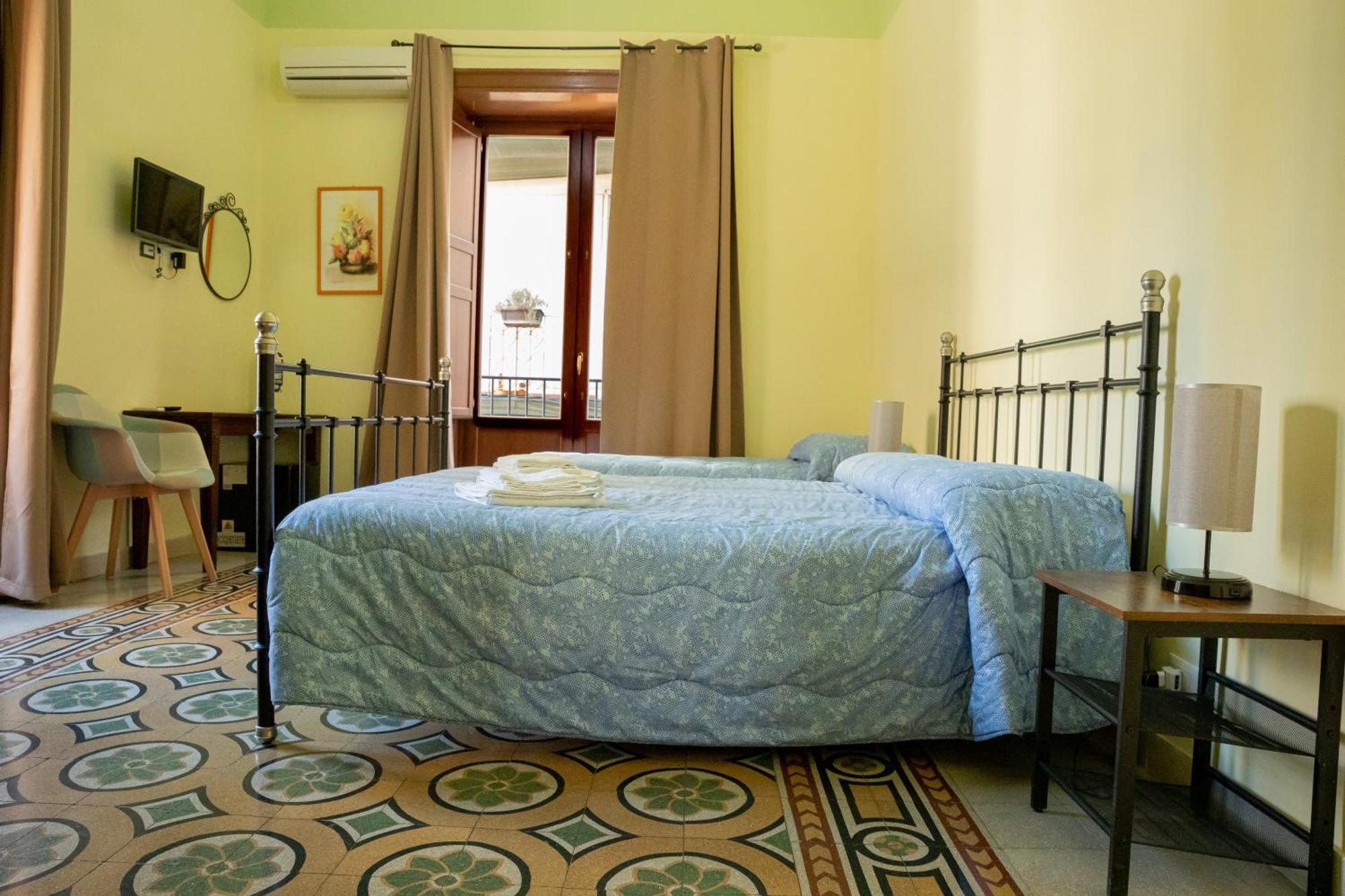 B&B Palazzo Corvino Palermo Exteriör bild