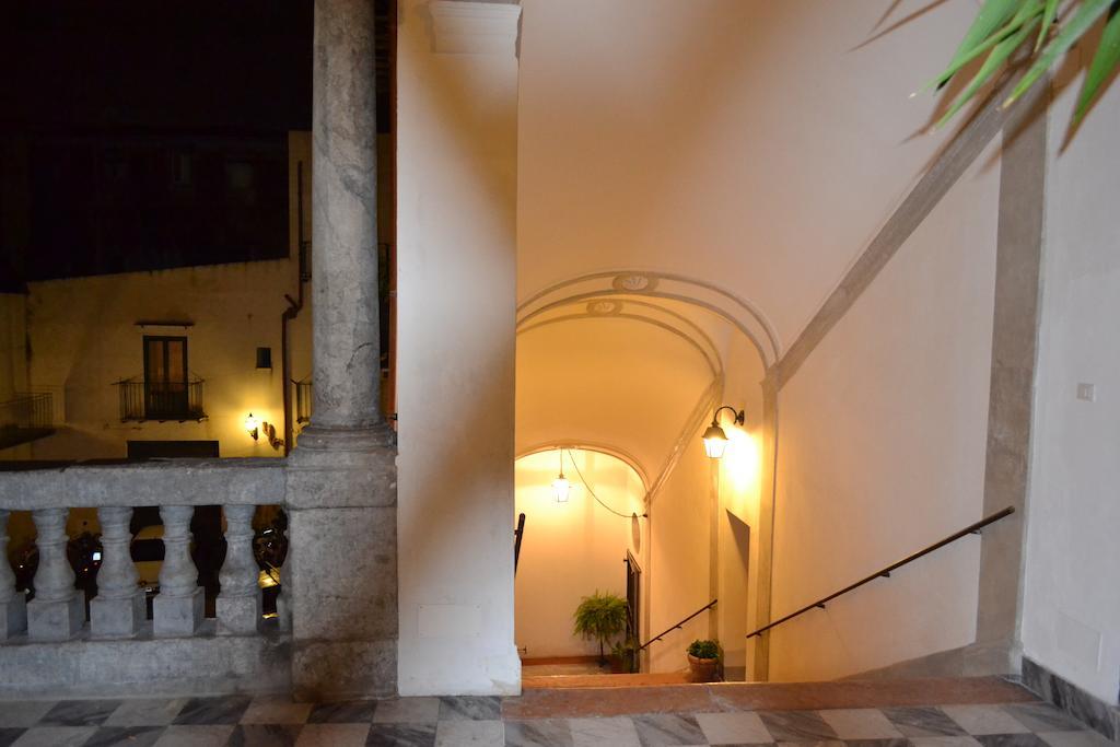 B&B Palazzo Corvino Palermo Exteriör bild