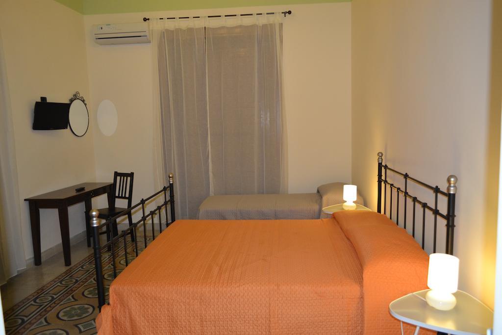 B&B Palazzo Corvino Palermo Rum bild